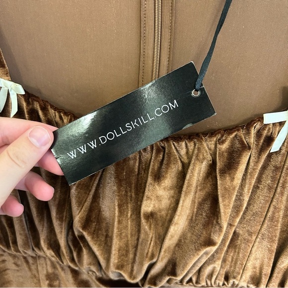 NWT dELiA*s Dollskill So Are You Bored Yet Crushed Velvet Mini Dress Mocha XXL - Picture 6 of 12